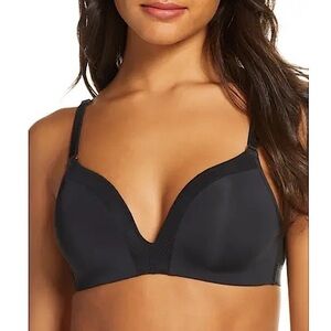 LIVELY The Mesh Trim No-wire wireless Bra In‎ Jet Black 36A